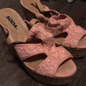 Women’s wedges size 7.5